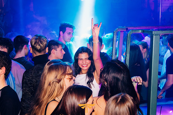 NIGHTLIGHT-GYM PARTY-1209