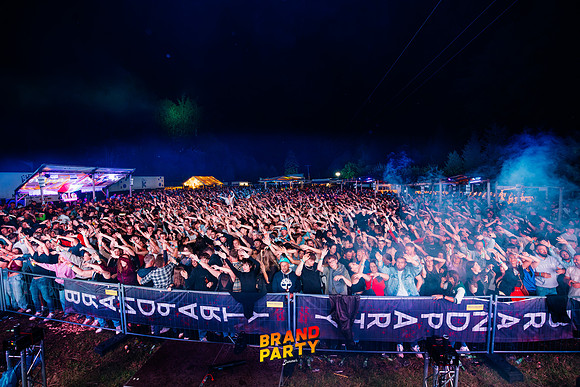 BRANDPARTY 2025-0299