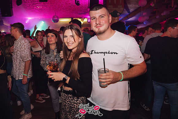 BUSSI BUSSI BAR - Single Party 2024-2-517-Verbessert-RR