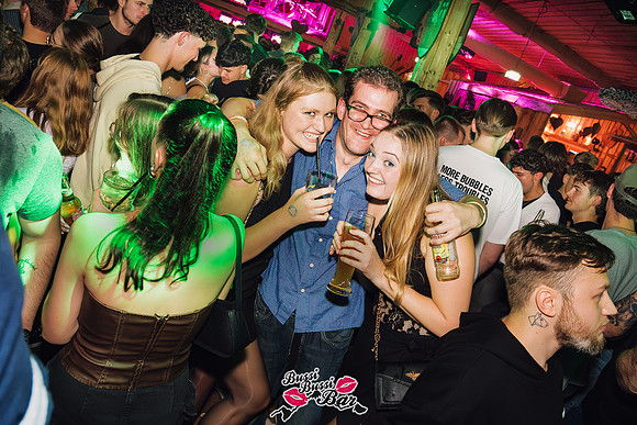 BUSSI BUSSI BAR - Single Party 2024-2-935-Verbessert-RR