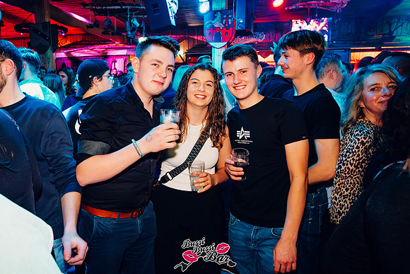 BUSSI BUSSI BAR-80er90er-DEZ24-443