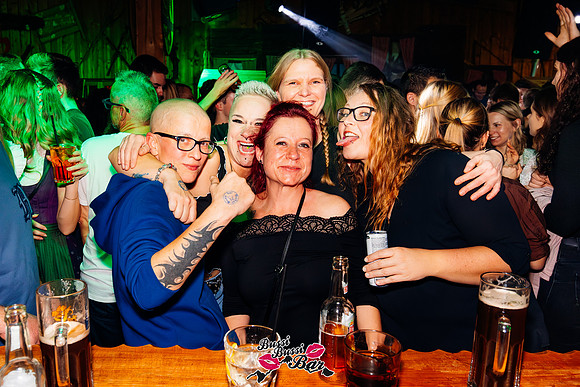 BUSSI BUSSI BAR-ALMABTRIEB-2024-530-Verbessert-RR