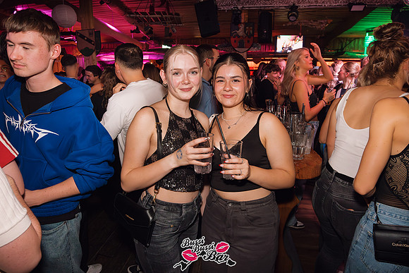 BUSSI BUSSI BAR - Single Party 2024-2-1047-Verbessert-RR