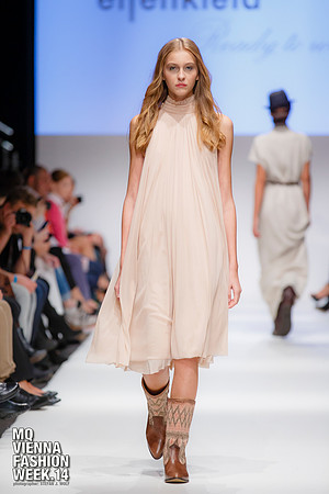 2014-09-13-MQVFW-Elfenkleid-SW-039