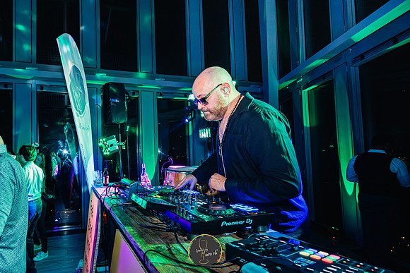 Sparkling Munich-Sundowner Afterwork Party Highlight Towers-877-Verbessert-RR