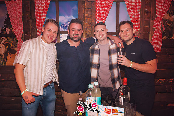 BUSSI BUSSI BAR - Single Party 2024-2-110-Verbessert-RR