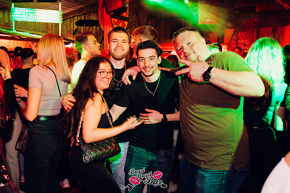 BUSSI BUSSI BAR-80er90er-DEZ24-1282