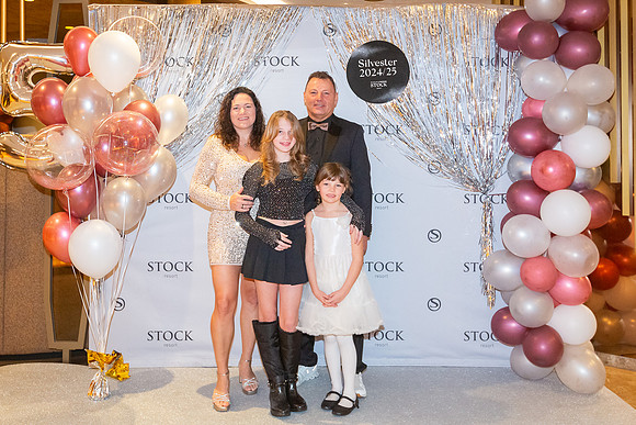 STOCK resort-Silvester 2024-Photowall-1-1346