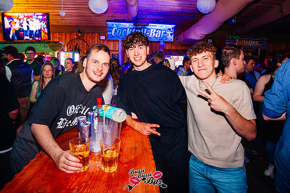Bussi Bussi Bar-Oster Bussi-2025-19