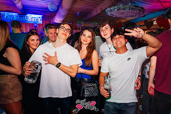 BUSSI BUSSI BAR-SINGLE PARTY 2025-021