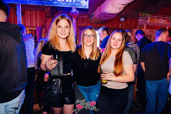 BUSSI BUSSI BAR-STADL-GAUDI 2025-78