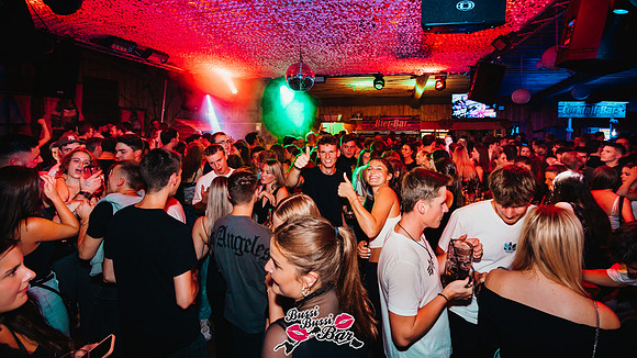 BUSSI BUSSI BAR-SAISONSTART 2024-478