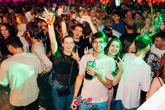 BUSSI BUSSI BAR-SAISONSTART 2024-232