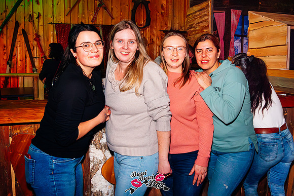 BUSSI BUSSI BAR-80er90er-DEZ24-136