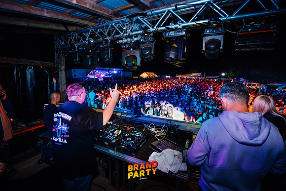 Brandparty 2025-8644