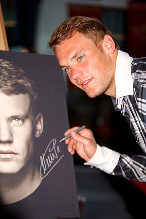Charity Wiesn Preview-Manuel Neuer Kids Foundation