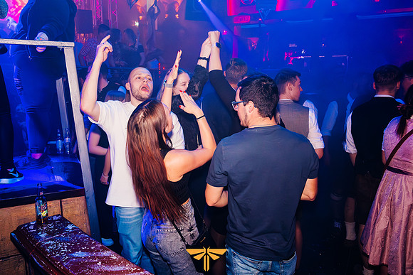 Nightlight-Saison-Closing-2024-880-Verbessert-RR