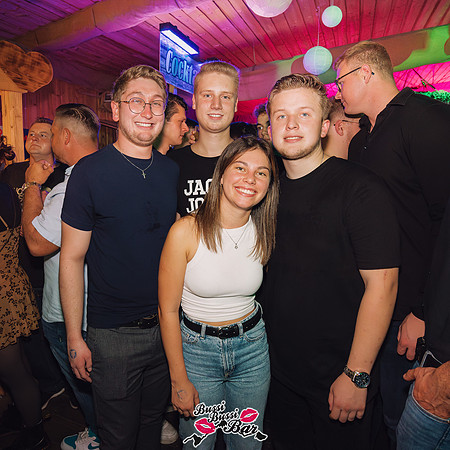 BUSSI BUSSI BAR - Single Party 2024-2-696-Verbessert-RR