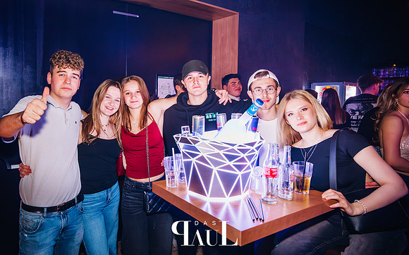 085-DAS PAUL-Große Singleparty