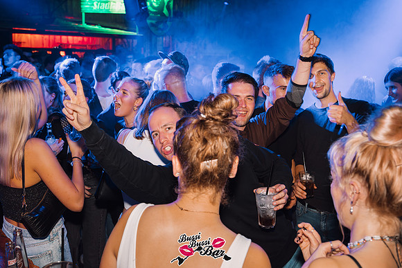 BUSSI BUSSI BAR - Single Party 2024-2-1035-Verbessert-RR