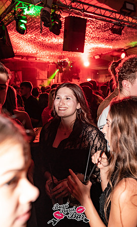 082-BUSSI BUSSI BAR Weihnachtsbussi 2024 - Fotograf Tobias Marold
