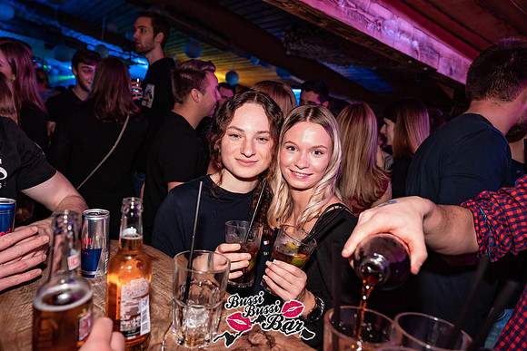 038-BUSSI BUSSI BAR Weihnachtsbussi 2024 - Fotograf Tobias Marold