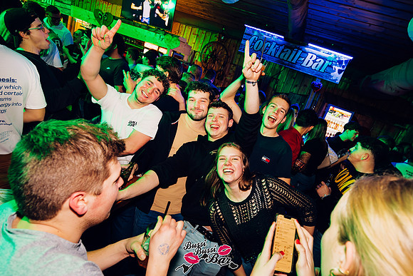 BUSSI BUSSI BAR-80er90er-DEZ24-1094