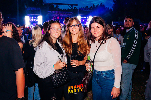 BRANDPARTY 2025-7031