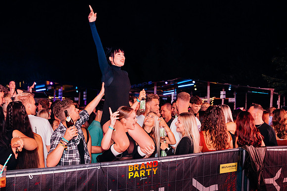 Brandparty 2025-8595