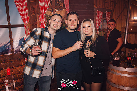 BUSSI BUSSI BAR - Single Party 2024-2-122-Verbessert-RR