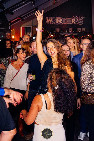 Sparkling Munich-Sundowner Afterwork Party Highlight Towers-437-Verbessert-RR