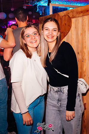 BUSSI BUSSI BAR-STADL-GAUDI 2025-2885