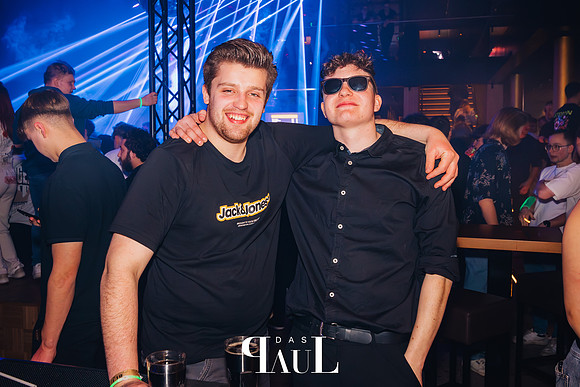 021-DAS PAUL-Große Singleparty