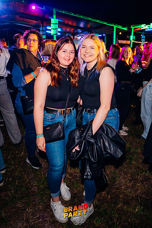 BRANDPARTY 2025-7116