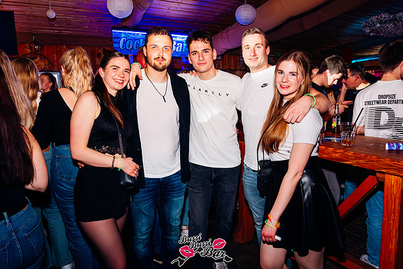 BUSSI BUSSI BAR-SINGLE PARTY 2025-027