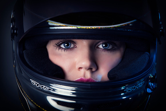 Tina-Helm 001