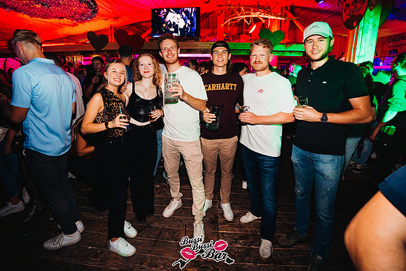 BUSSI BUSSI BAR-SAISONSTART 2024-1140